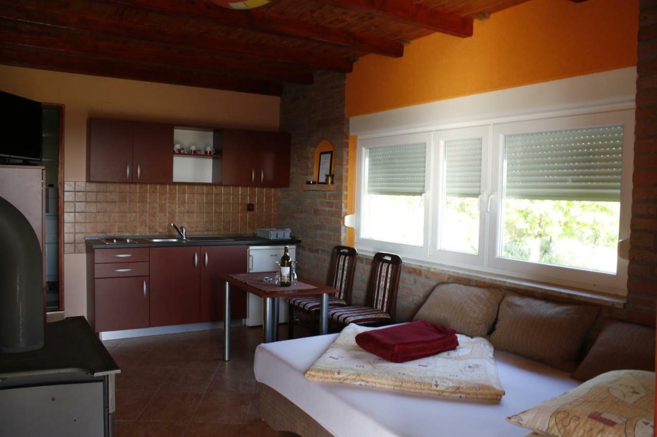 Guest House Blazevic Gornja Gracenica Exterior photo